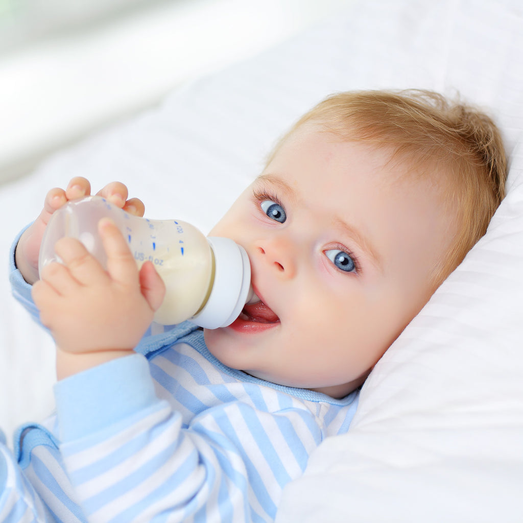 How to Transition From Breastfeeding to Bottle